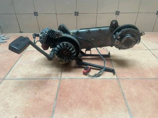 , Motor y Carburador Vespino
