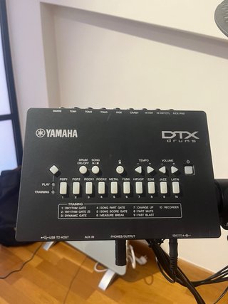 Batería Electrónica Yamaha DTX402K