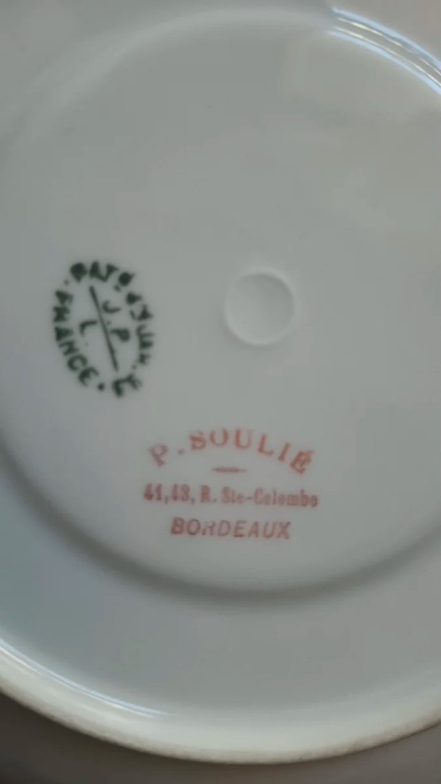 Platito porcelana J.P. Limoges floral