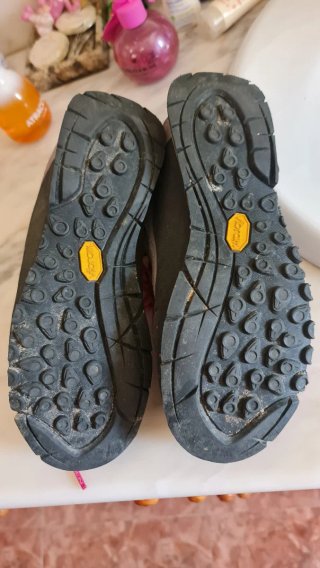 Zapatillas montaña VAUDE Talla 38