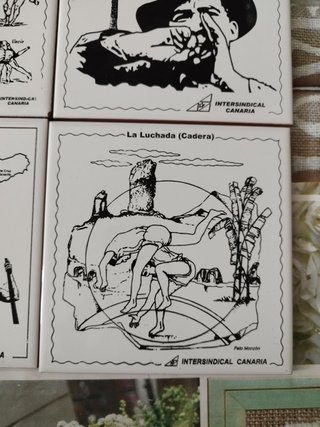 Lote de 4 azulejos temática Guanche, Canarias, Sil