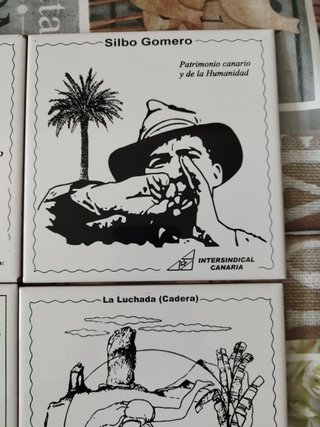 Lote de 4 azulejos temática Guanche, Canarias, Sil