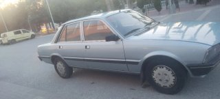 Peugeot 505  1983