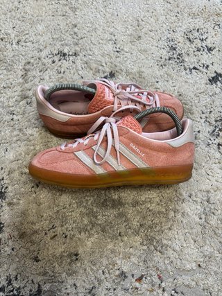 Adidas Gazelle Rosa e Brancas Tam 37.5
