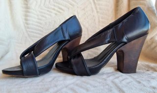 Zapatos de tacón Vialis de piel