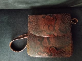 Bolso piel  marrón y cinturón a juego
