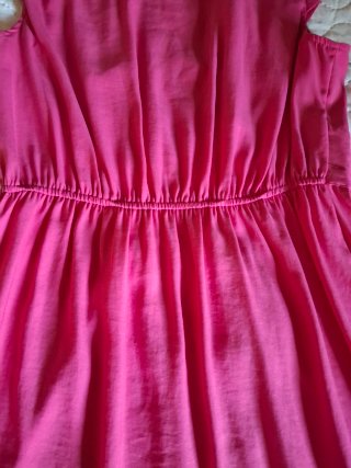 Vestido H&M fucsia talla 40