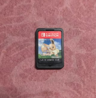 Pokemon Let's Go Eevee! Nintendo Switch
