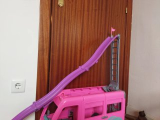 Autocaravana Barbie Dream Camper