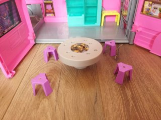 Autocaravana Barbie Dream Camper