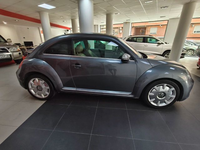 Volkswagen Beetle 2014