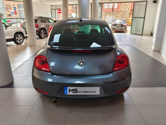 Volkswagen Beetle 2014
