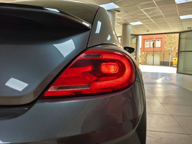 Volkswagen Beetle 2014
