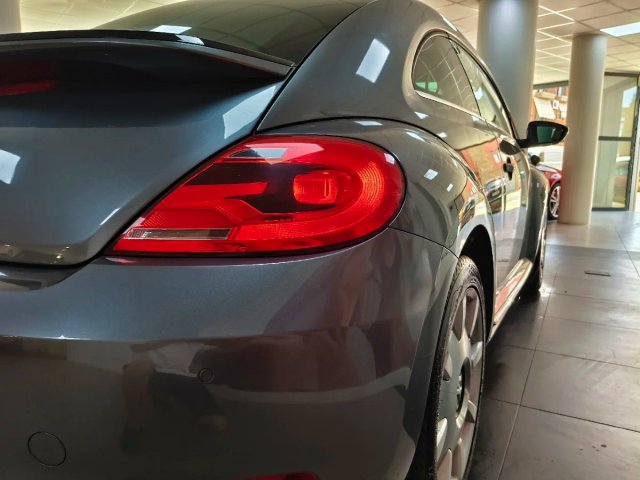 Volkswagen Beetle 2014
