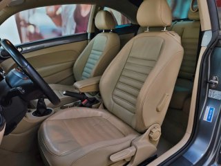 Volkswagen Beetle 2014