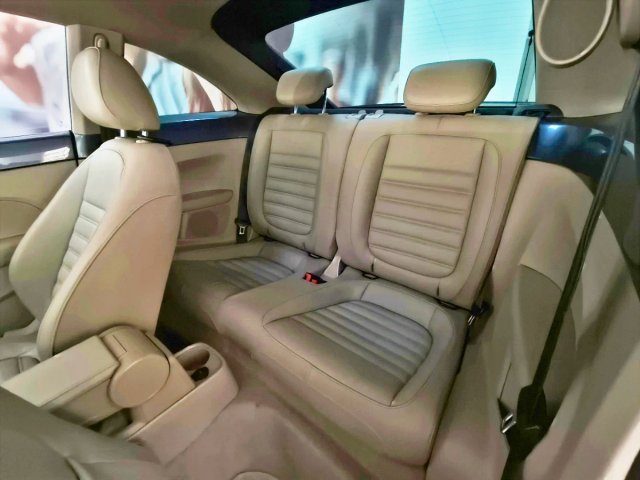 Volkswagen Beetle 2014