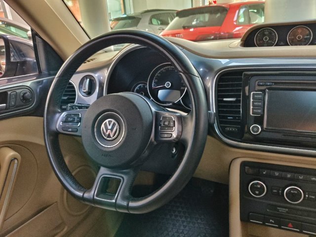Volkswagen Beetle 2014