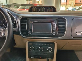 Volkswagen Beetle 2014