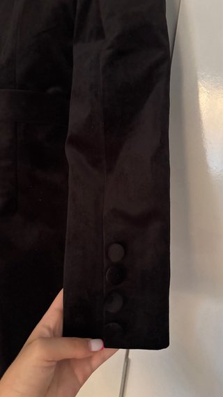 Vestido Miss Rosier negro con pedrería