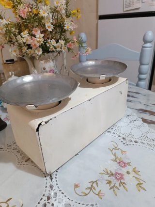 Báscula de cocina antigua francesa