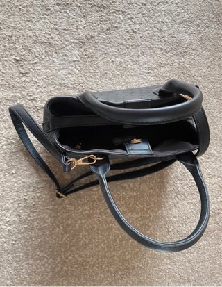 Bolso negro tejido trenzado polipiel