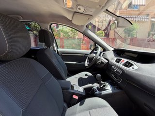 RENAULT Scenic Dynamique 1.9dCi 130cv