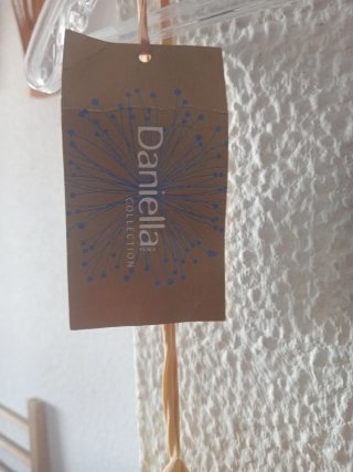 Vestido nuevo con etiqueta