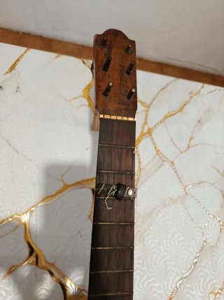 Guitarra Clásica Antigua