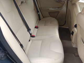 VOLVO XC60 D5 AWD Summum Auto