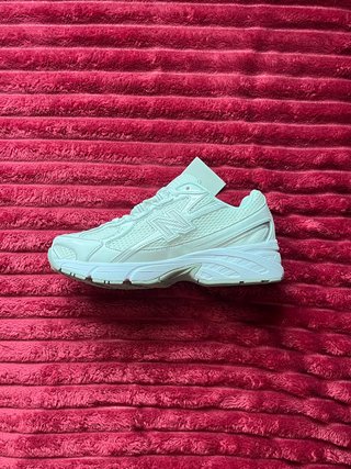 New Balance 740 Mujer Blancas