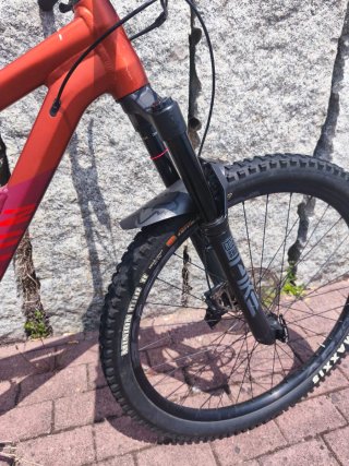 Bicicleta Canyon Spectral 2023