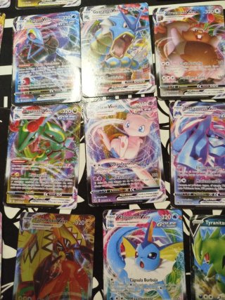 Cartas Pokémon V VMAX V