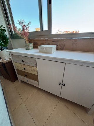 Cómoda vintage de madera