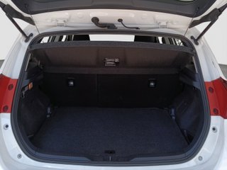 TOYOTA AURIS 1.6 VVT-i ACTIVE MULTIDRIVE
