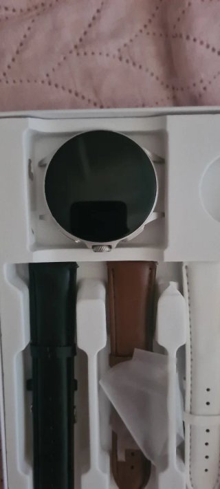 Reloj Inteligente Android está nueva su caja