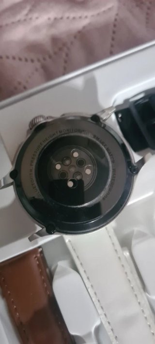 Reloj Inteligente Android está nueva su caja