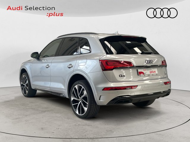 Audi Q5 55TFSIe 367cv black quattro