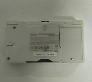 Nintendo DS Lite con caja