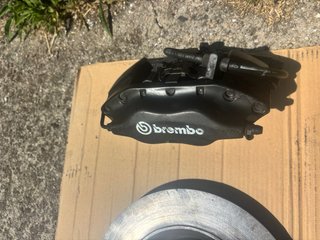 Brembo 4 pistones