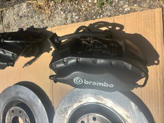 Brembo 4 pistones