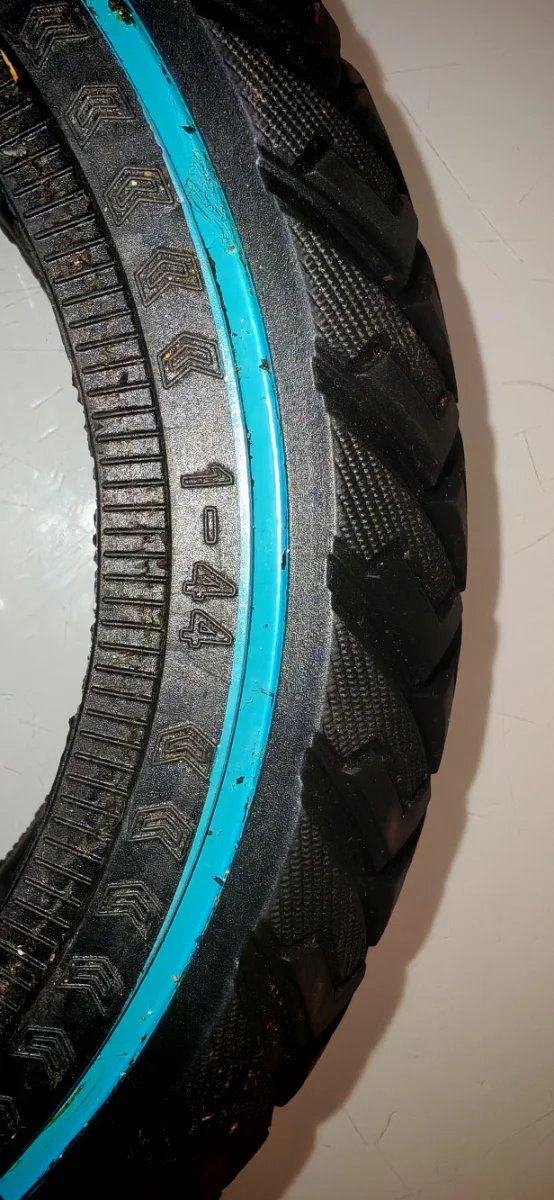 LIQUIDACIÓN Neumático Patinete Eléctrico Xiaomi