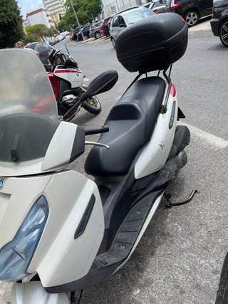 Piaggio X7 Evo 300 c.c. Maxi Scooter