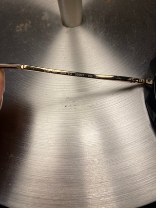Occhiali da sole rotondi neri e oro Usati