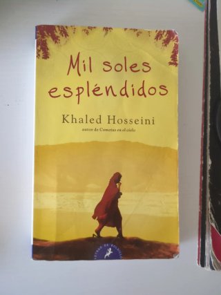 Libro en castellano juvenil