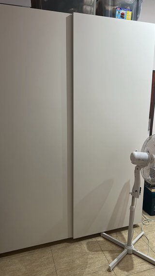 Armario blanco madera casi nuevo