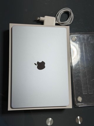 MacBook Air 15’ M4 2025 | Sky Blue