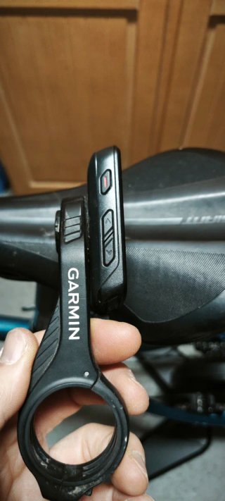 Garmin Edge 530 PARA PIEZAS. NO HAGO ENVIOS