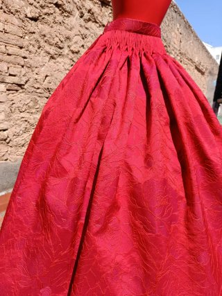Falda Castellonera roja