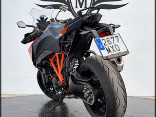 KTM 1290 Super Duke GT  Versión 2021 - 2025 (2021-2025) 2024