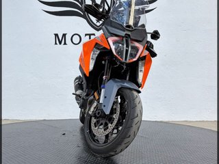 KTM 1290 Super Duke GT  Versión 2021 - 2025 (2021-2025) 2024